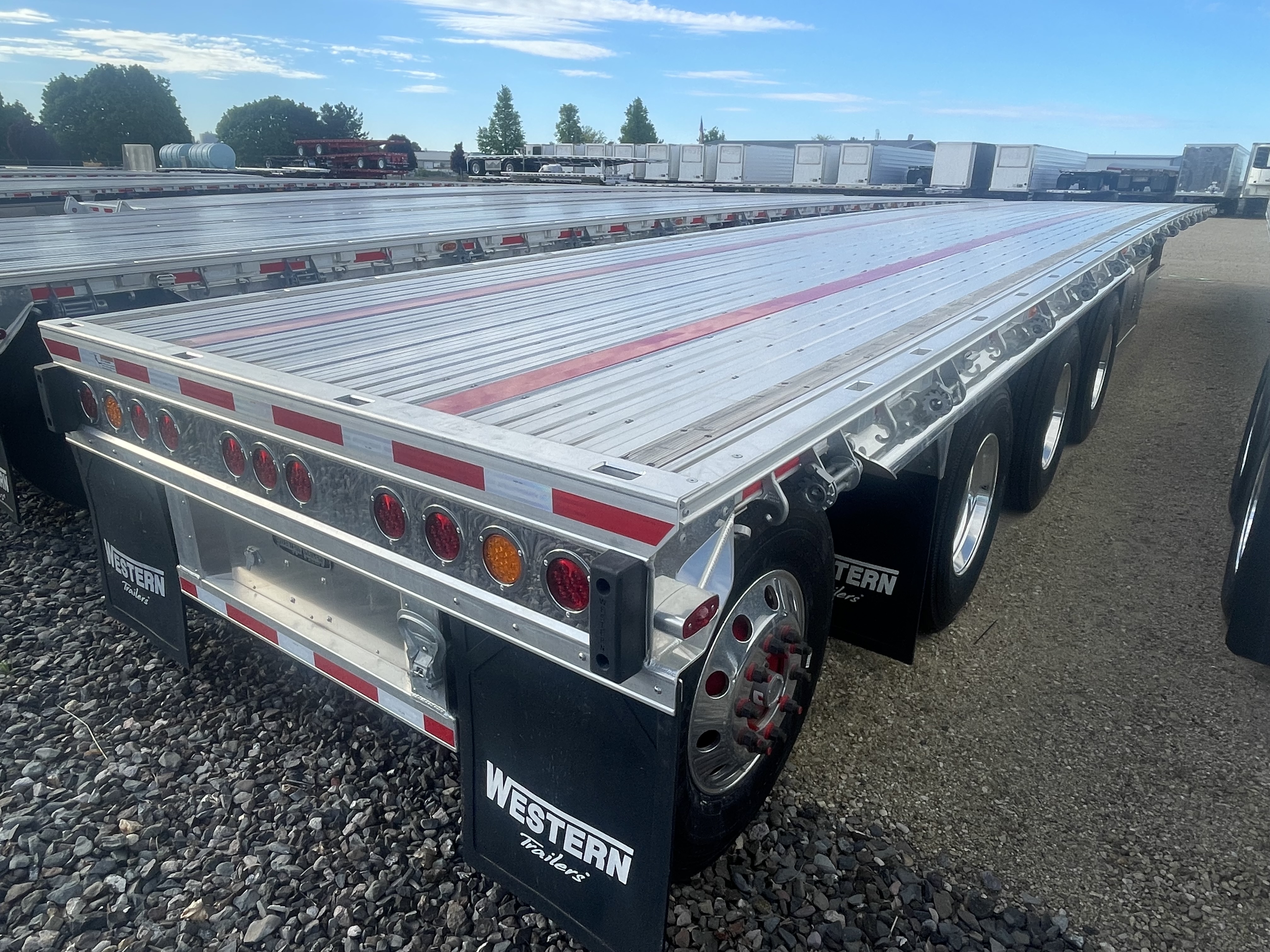 Home | Western Trailers