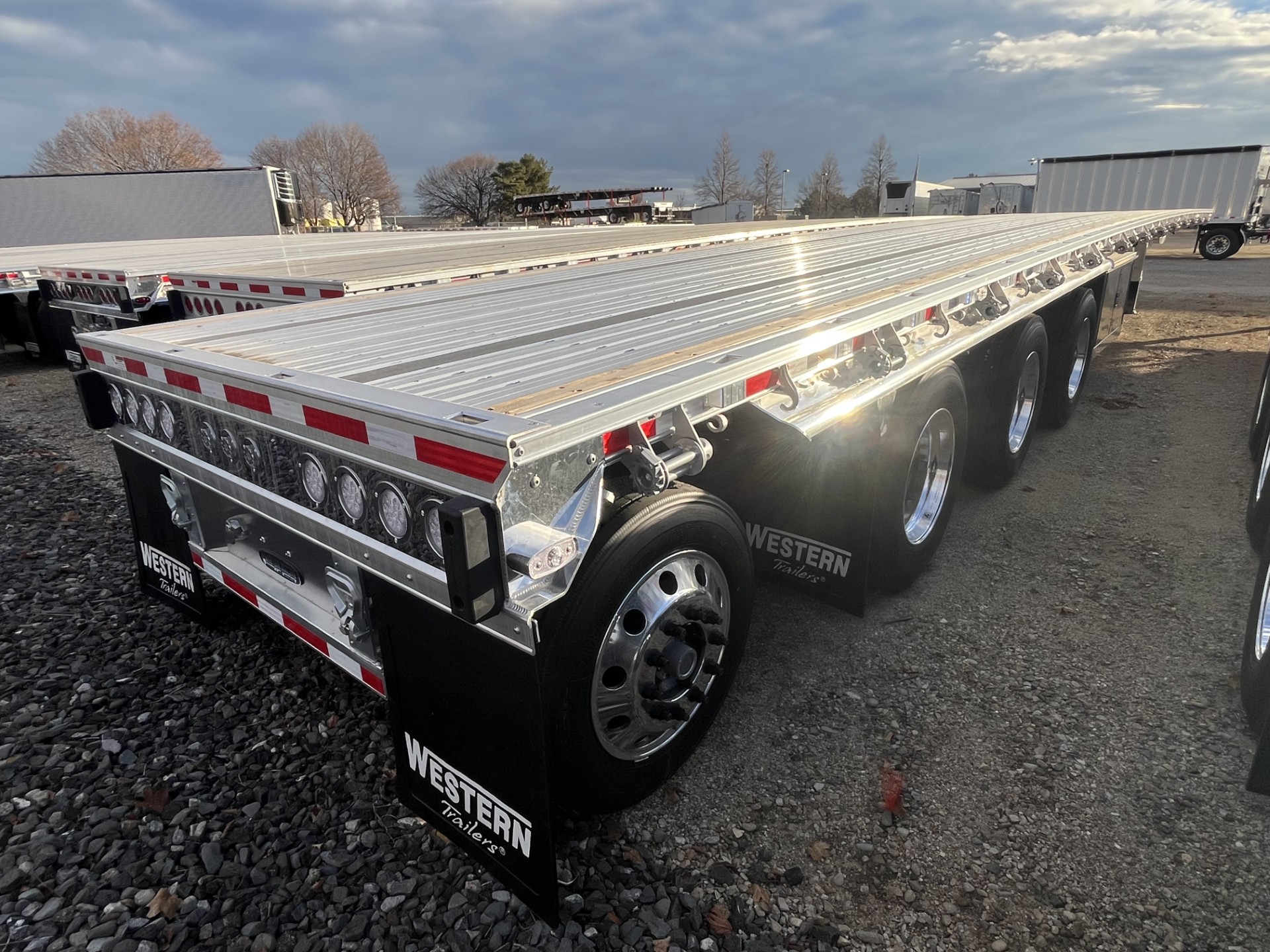 Home | Western Trailers